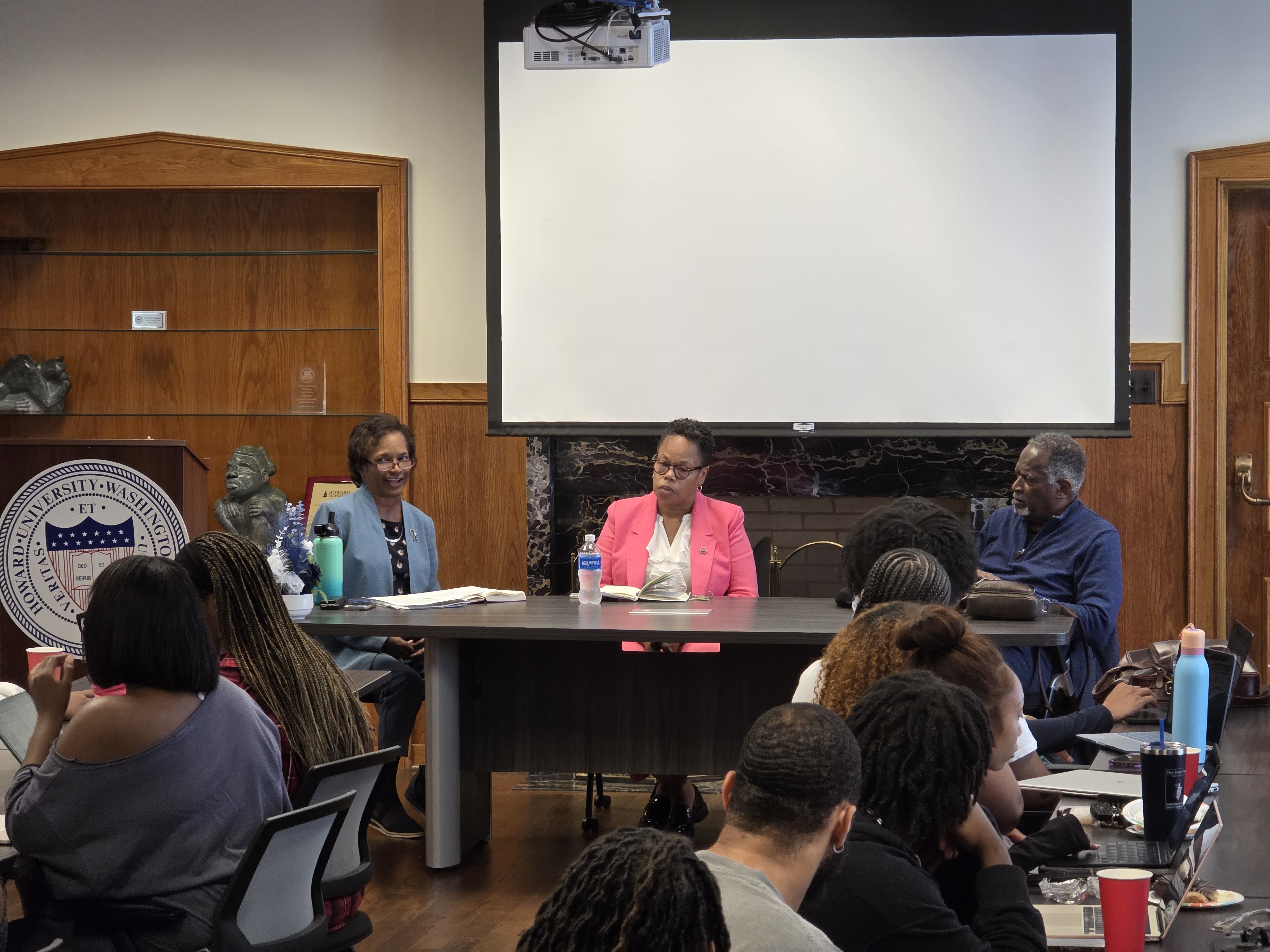 Center Spotlight  Thriving in These Times A Leadership Series with Brenda Mallory